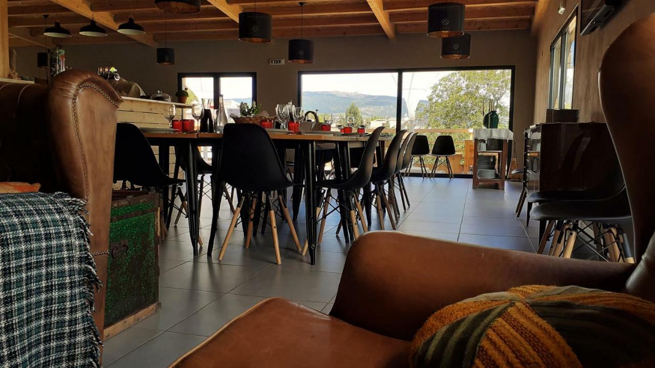 Отель Glamping Hills Santa Comba de Rossas Экстерьер фото