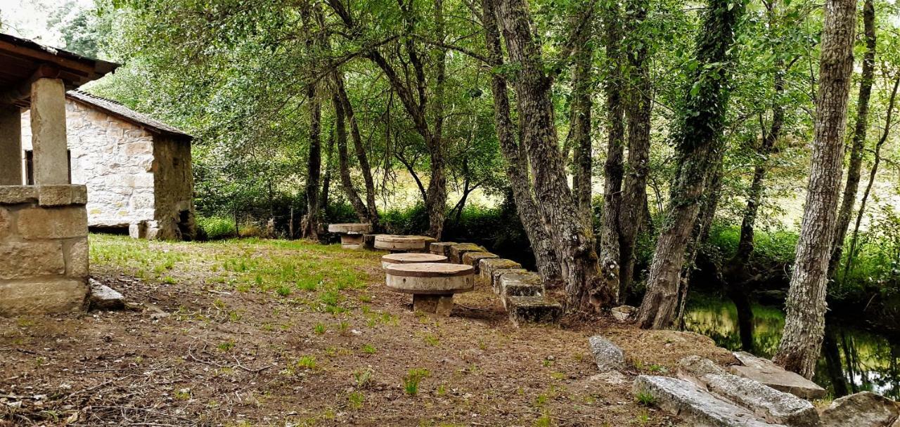 Отель Glamping Hills Santa Comba de Rossas Экстерьер фото